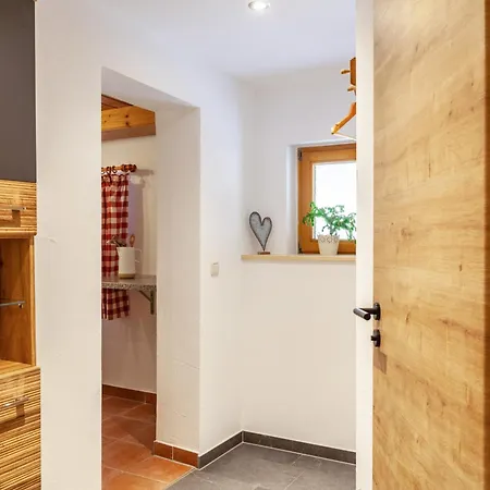 Haus Niklos - Waldeck Apartament *